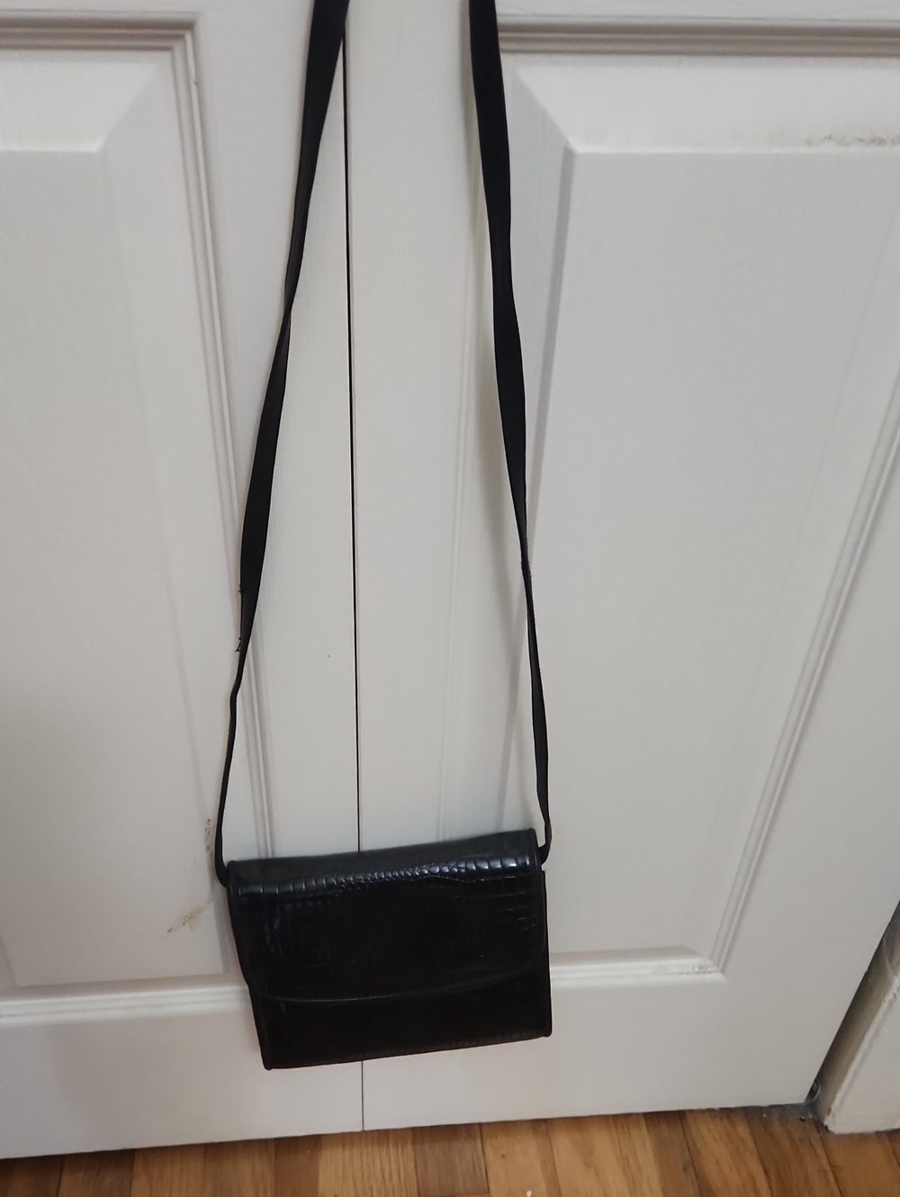 Vintage Austin Designs Croc Embossed Leather Bag. Great For Evening